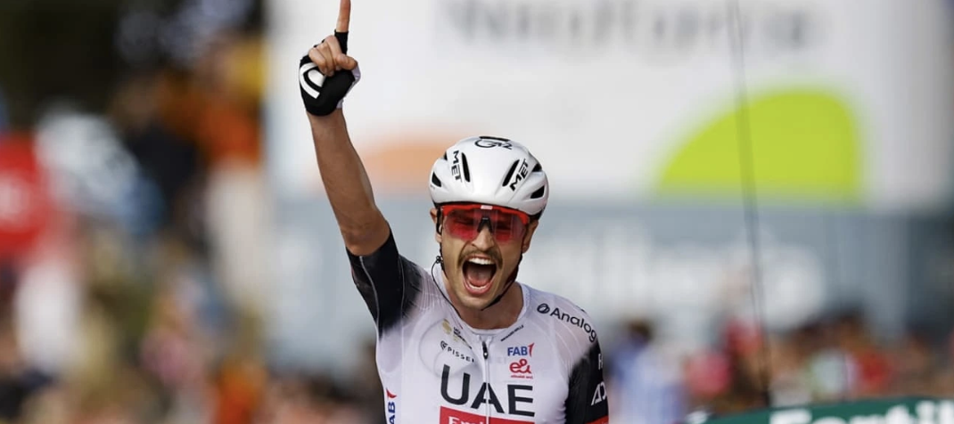 Jay Vine secures back-to-back win for UAE Team Emirates-XRG at the Vuelta a España stage 6