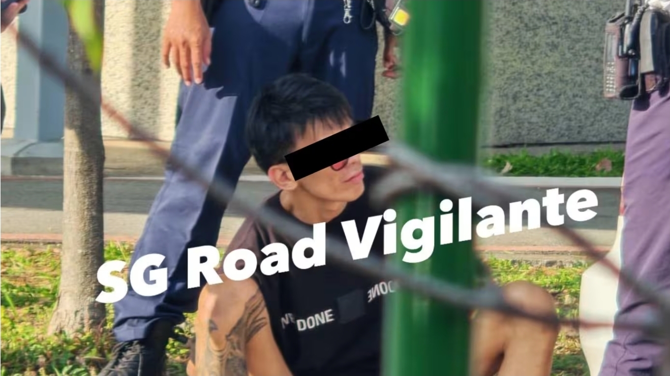 Another K-Pod user? Young man arrested after being found sitting dazed at Woodlands intersection