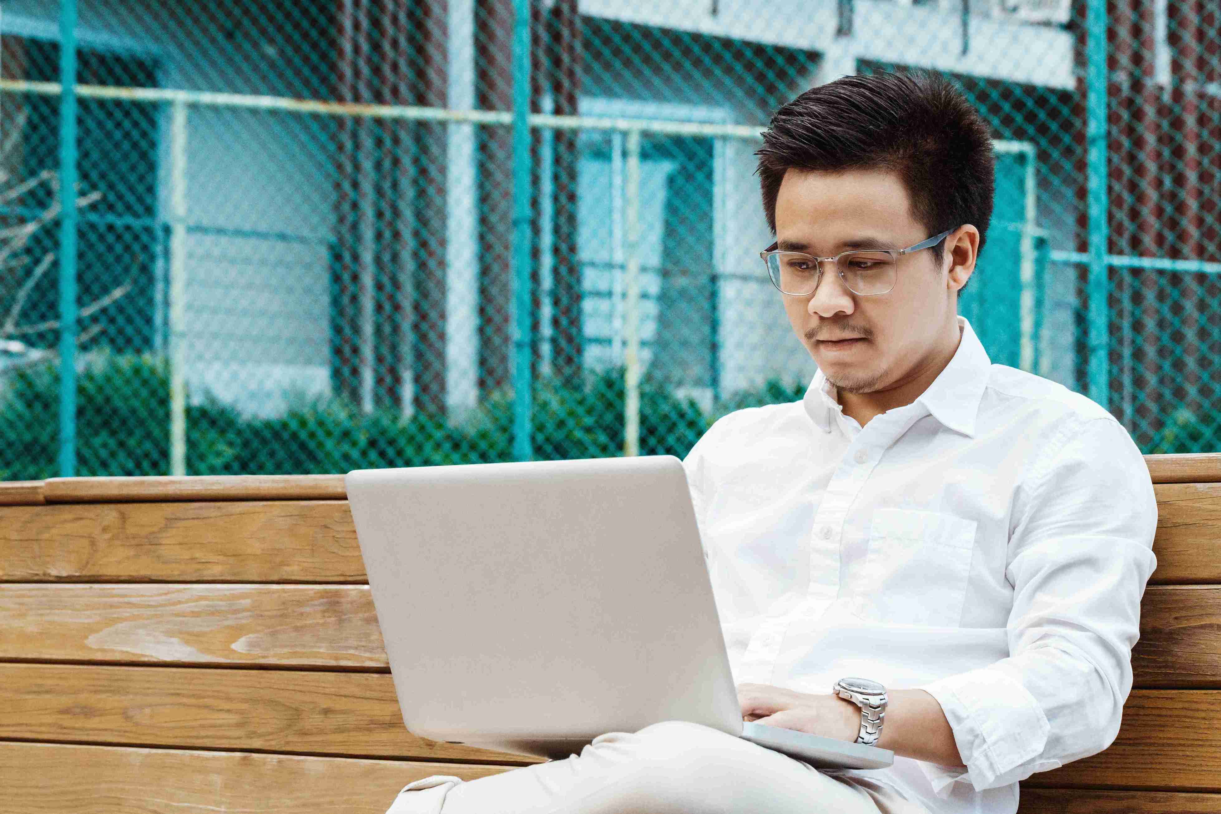 Man with economics degree jobless for 8 months, says he only asked for S$4.5k