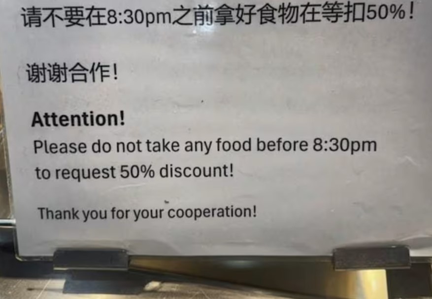 50% off discounts at mixed rice stalls spark chaos and debate over fairness