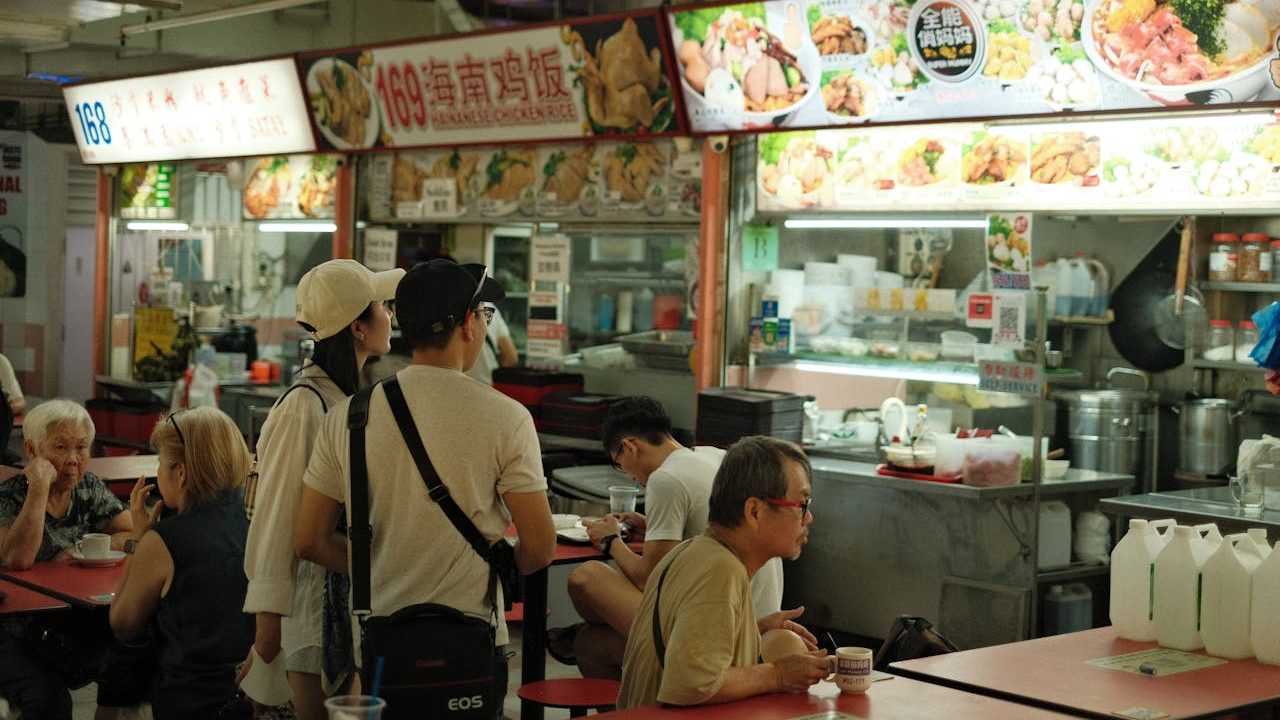 ‘We needed a loan for lunch’: Malaysia-based couple shocked by Singapore hawker prices