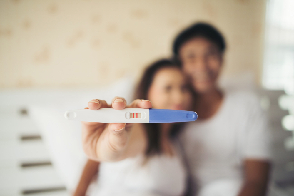 Couple offered S$500K by parents to start a family sparks debate on whether money decides parenthood as netizens say 'S$500k? I’ll do it'