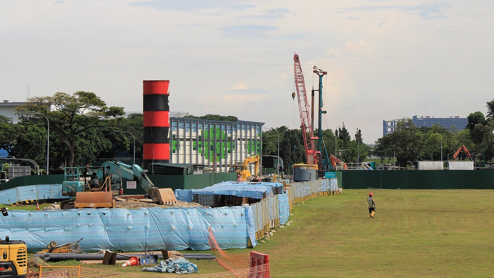 Worker’s fatal fall at Jurong Region Line worksite prompts safety time ...
