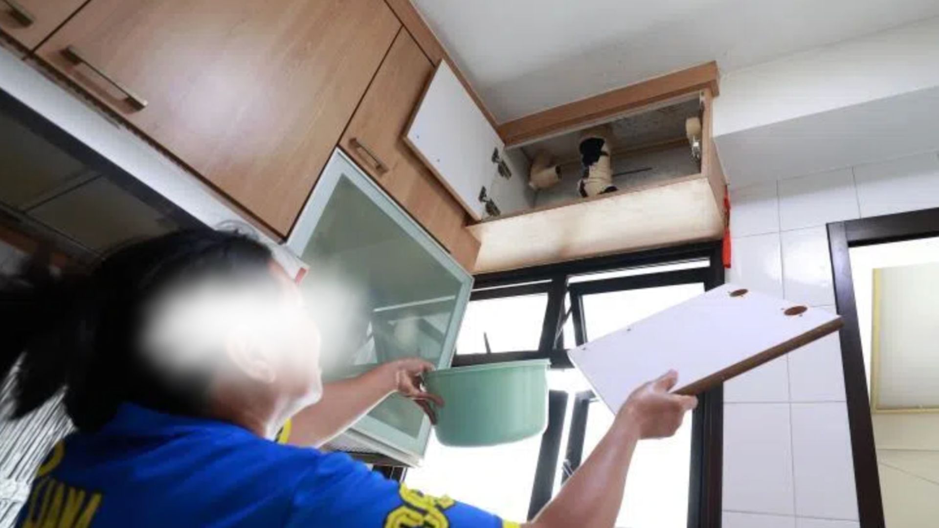 Elderly man’s arm stuck in kitchen pipe for two hours, neighbours saw his fingers through their ceiling