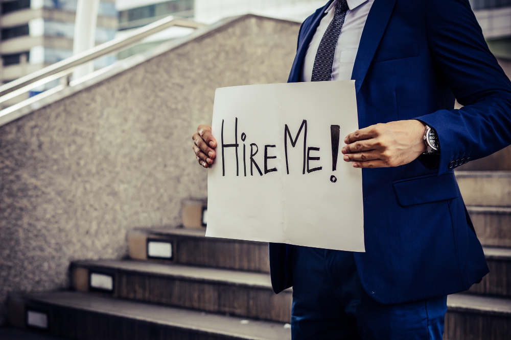 S'poreans debate on whether current job market is worse than in 2008