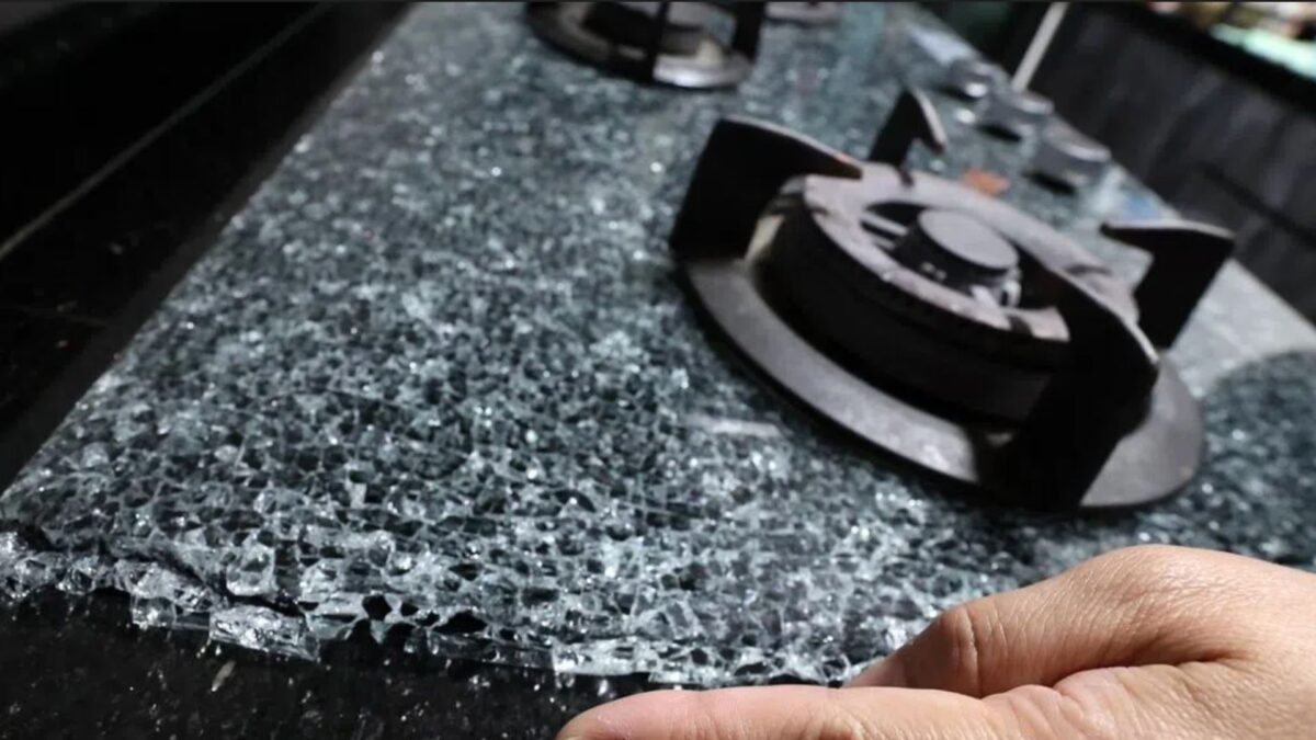 Glass Cookware Exploding Woman's induction cooker explodes and glass shatters, sending shards ...