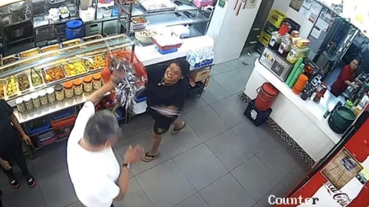 Seating dispute at Jurong West food shop turns violent; man slaps worker