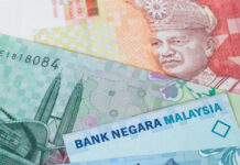 Singapore dollar pulls further ahead of ringgit, even as Middle East jitters rattle markets